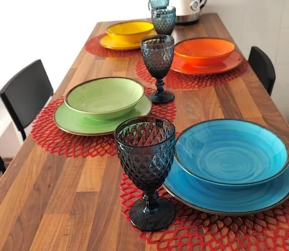 Apartamento Tre Rums Laegenhet Naeral Havet